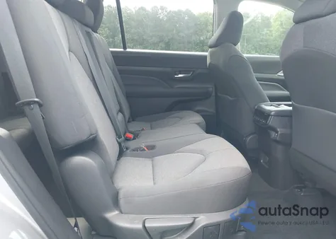 2025 Toyota Grand Highlander Le z USA, uszkodzony, nr VIN 5TDAAAB58SS091857